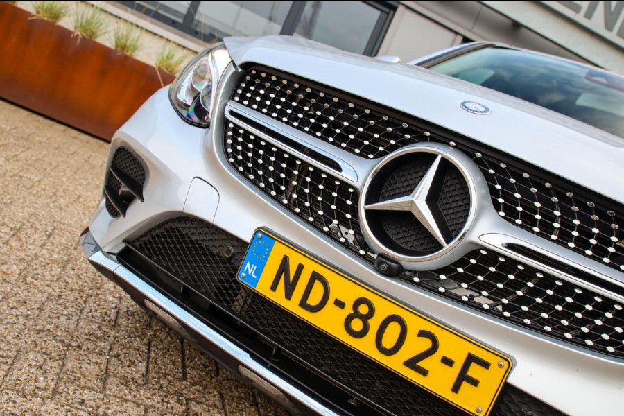 Mercedes-Benz GLC Coupé 250 4MATIC AMG Edition 211pk 9G AUT 2e Eig|NL|DLR|Schuifdak|Leder|LILS LED|360 View|19inch|Trekhaak