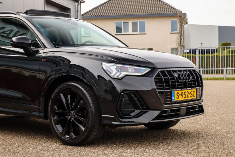 Audi Q3 35 TFSI 1.5 TFSI S Line Pro Line S 150pk S-Tronic! 1e|Panoramadak|Virtual Cockpit|LED Matrix|Leder elektrisch|Black|20inch