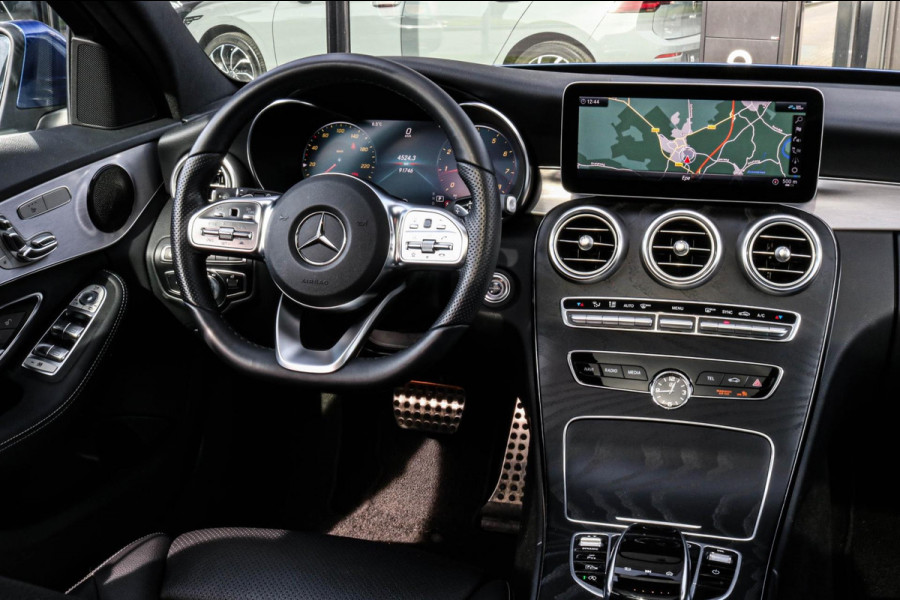 Mercedes-Benz C-Klasse Estate 300 AMG - Pano - Leer - Digitaal Cockpit