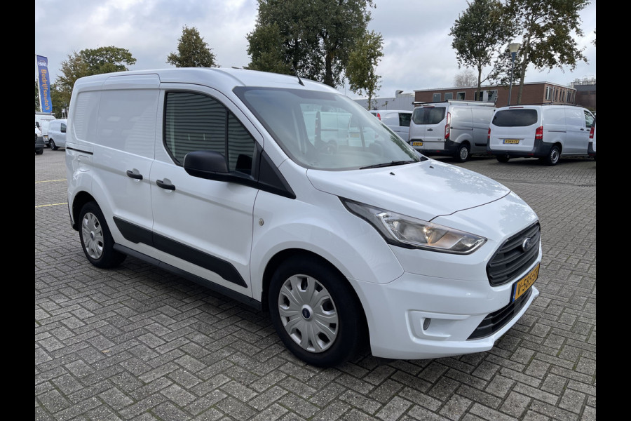 Ford Transit Connect 1.5 EcoBlue L1 Trend / rijklaar € 13.950 ex btw / lease vanaf € 256 / euro 6 diesel / airco / radio mp3 / schuifdeur / 6 versnelligen !