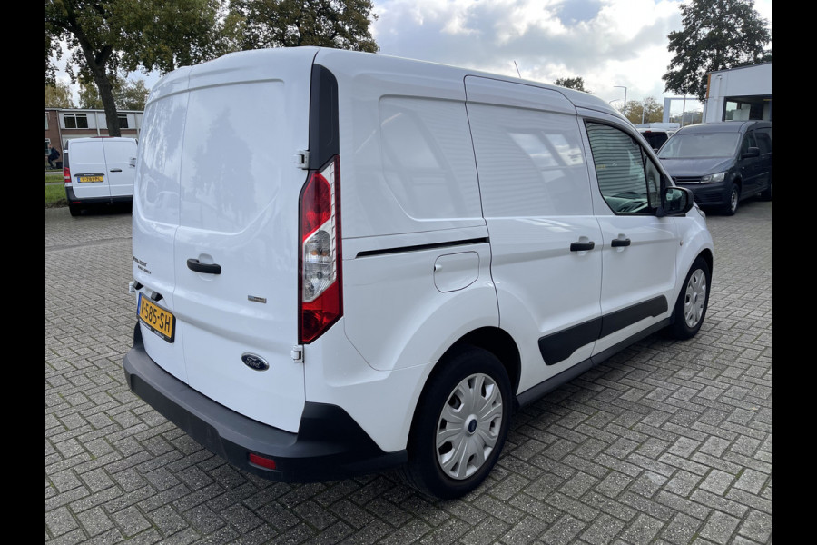 Ford Transit Connect 1.5 EcoBlue L1 Trend / rijklaar € 13.950 ex btw / lease vanaf € 256 / euro 6 diesel / airco / radio mp3 / schuifdeur / 6 versnelligen !