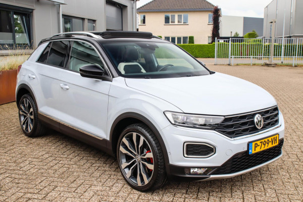 Volkswagen T-Roc 2.0TSI 4Motion Sport 190pk DSG 1e|DLR|Panoramadak|Virtual Cockpit|LED Plus|Sportstoelen|NAVI|CarPlay|Beats|19inch