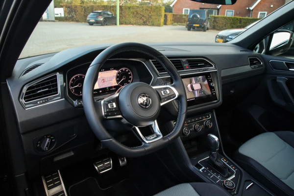 Volkswagen Tiguan 2.0TSI 4Motion Highline R-Line 180pk DSG 1e Eig|DLR|Panoramadak|Virtual Cockpit|LED Plus|360 Camera|ACC|Trekhaak