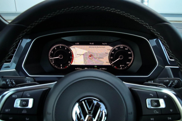 Volkswagen Tiguan 2.0TSI 4Motion Highline R-Line 180pk DSG 1e Eig|DLR|Panoramadak|Virtual Cockpit|LED Plus|360 Camera|ACC|Trekhaak