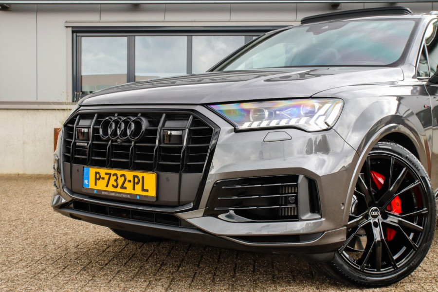 Audi Q7 55TFSI e Quattro Pro Line S S-Line 381pk Automaat! 1e Eig|DLR|Luchtvering|Panoramadak|Virtual|HD Matrix LED|Black|Trekhaak