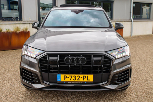 Audi Q7 55TFSI e Quattro Pro Line S S-Line 381pk Automaat! 1e Eig|DLR|Luchtvering|Panoramadak|Virtual|HD Matrix LED|Black|Trekhaak