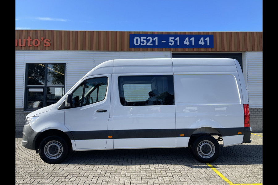 Mercedes-Benz Sprinter 317 1.9 CDI 170pk L2H2 DC 7 persoons / rijklaar € 44.950 ex btw / lease vanaf € 936 / climate control / trekhaak 2000 kg / achteruit rijcamera !