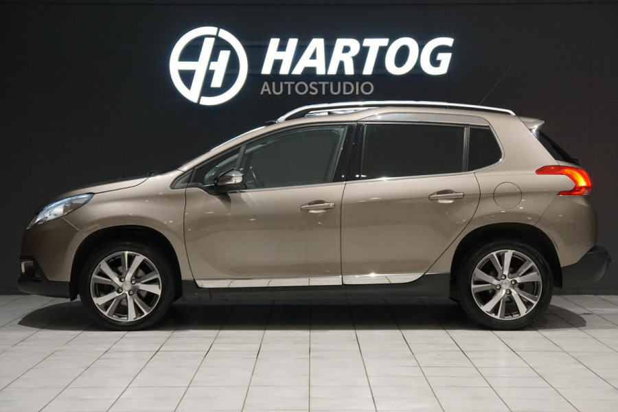 Peugeot 2008 1.2 PureTech Allure + PANORAMA