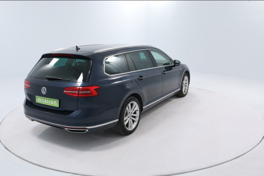 Volkswagen Passat Variant 1.4 TSI GTE Highline 15% tot 10-2021 (ex BTW) lease. va. 675,- pm