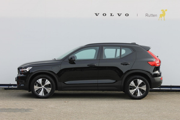 Volvo XC40 T4 211pk Automaat Recharge R-Design Expression Navigatie / Standkachel / 18" lichtmetalen velgen / Cruise Control / Climate Control / Keyless Entry /