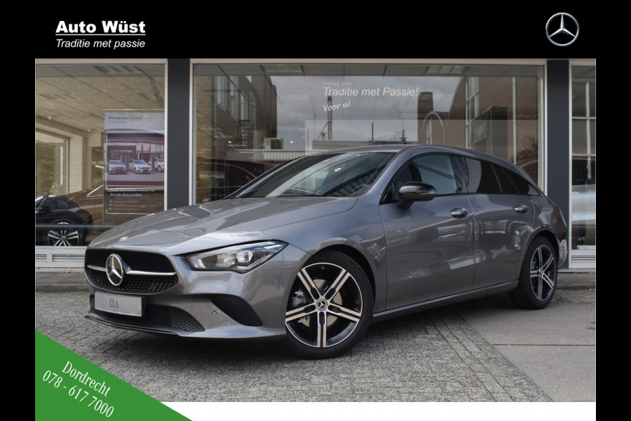 Mercedes-Benz CLA-Klasse Shooting Brake 180 Luxury-Line | Achteruitrijcamera | Stoelverwarming | Night-Pakket |