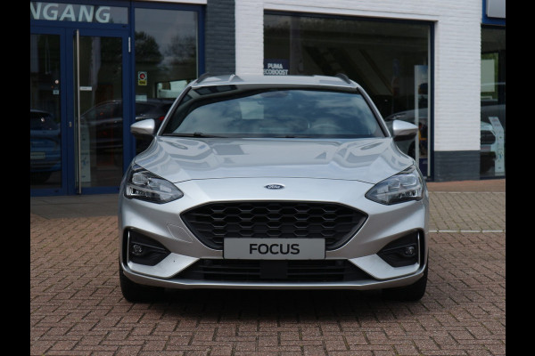 Ford Focus Wagon 1.0 125pk ST Line * Winter- Family Pack * Full LED * HUD * All Season *