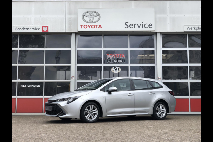 Toyota Corolla Touring Sports 1.8 Hybrid Dynamic | Navigatie, Parkeersensoren, Keyless, Licht + Regensensor, Apple CarPlay/Android Auto