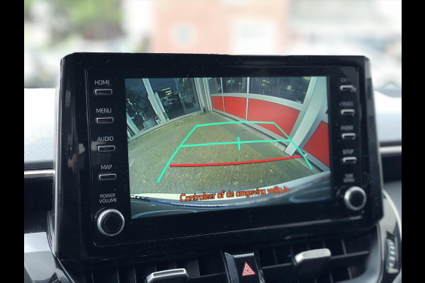 Toyota Corolla Touring Sports 1.8 Hybrid Dynamic | Navigatie, Parkeersensoren, Keyless, Licht + Regensensor, Apple CarPlay/Android Auto