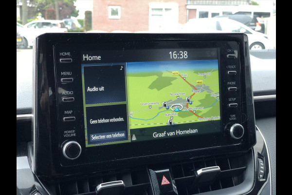 Toyota Corolla Touring Sports 1.8 Hybrid Dynamic | Navigatie, Parkeersensoren, Keyless, Licht + Regensensor, Apple CarPlay/Android Auto