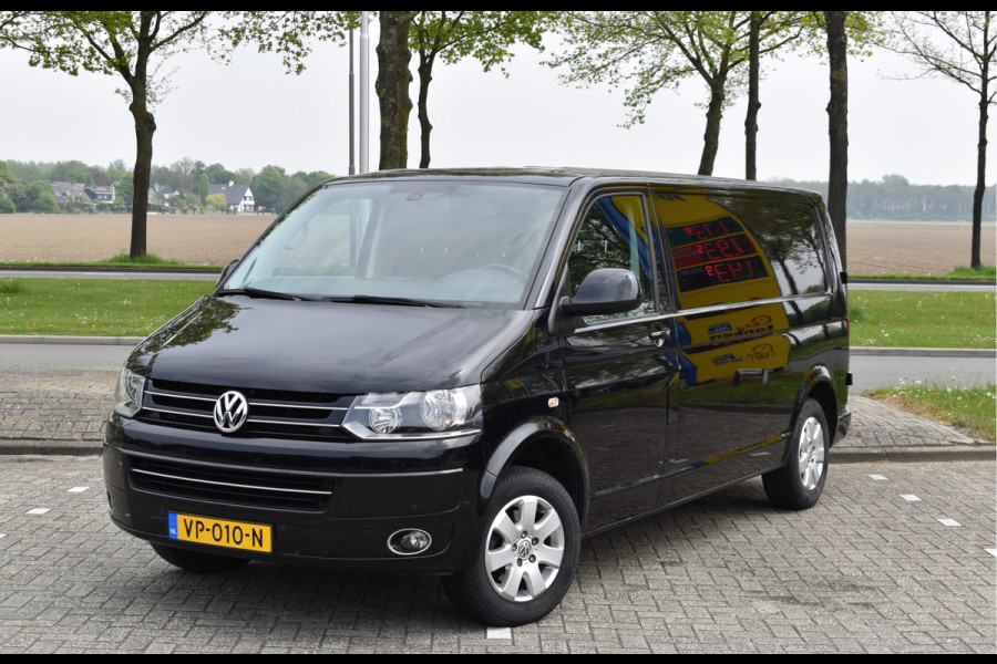 Volkswagen Transporter 2.0TDi 140pk L2H1 Trendline / Airco / Navi / Trekhaak / PDC voor & achter / Cruise control