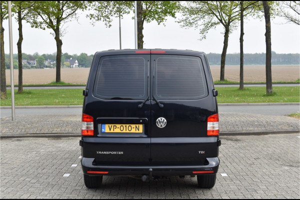 Volkswagen Transporter 2.0TDi 140pk L2H1 Trendline / Airco / Navi / Trekhaak / PDC voor & achter / Cruise control