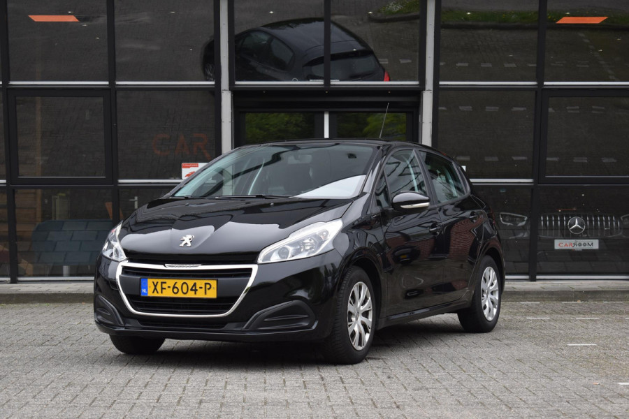 Peugeot 208 1.2 PureTech Active Cruise PDC Carplay Navi