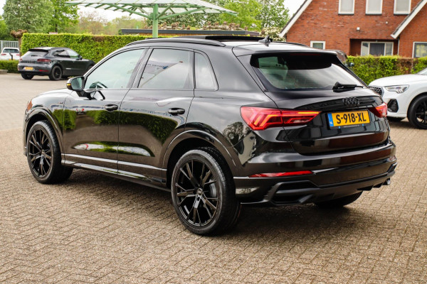 Audi Q3 35 TFSI 1.5 TFSI S Line Pro Line S 150pk S-Tronic 1e|Panoramadak|Virtual Cockpit|LED Matrix|Lederen sportstoelen|Black|360