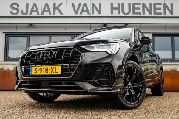 Audi Q3 35 TFSI 1.5 TFSI S Line Pro Line S 150pk S-Tronic 1e|Panoramadak|Virtual Cockpit|LED Matrix|Lederen sportstoelen|Black|360