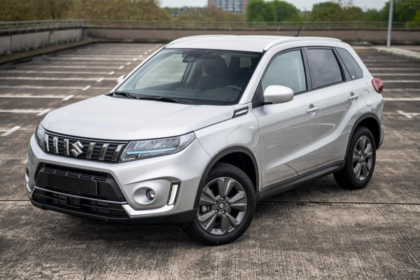 Suzuki Vitara 1.4 Boosterjet Select Smart Hybrid 130pk Select Smart Hybrid | Airco/ Clima |Adaptieve cruise |Apple Carpl.|