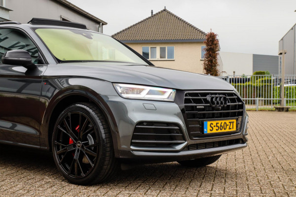 Audi Q5 55 TFSI e Quattro Competition Pro Line S S-Line 367pk Automaat Luchtvering|Panoramadak|Virtual Cockpit|S kuipstoelen|Black