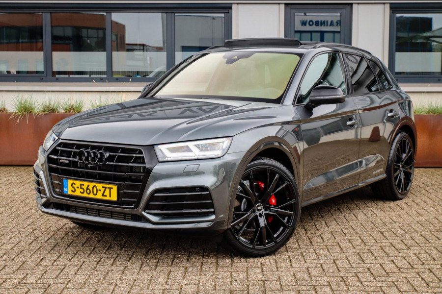 Audi Q5 55 TFSI e Quattro Competition Pro Line S S-Line 367pk Automaat Luchtvering|Panoramadak|Virtual Cockpit|S kuipstoelen|Black