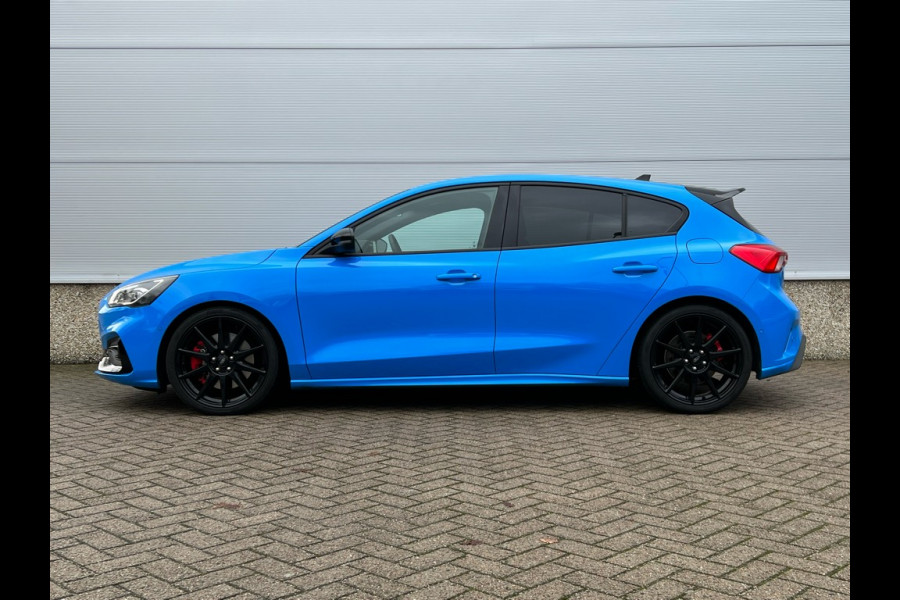 Ford Focus 2.3 EcoBoost ST-3 UNIEK! BLUE PERFORMANCE EDITION.