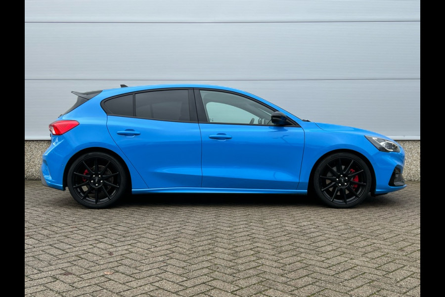 Ford Focus 2.3 EcoBoost ST-3 UNIEK! BLUE PERFORMANCE EDITION.