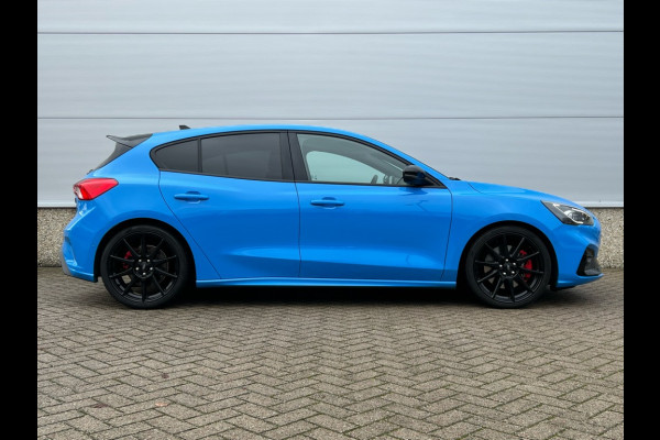 Ford Focus 2.3 EcoBoost ST-3 UNIEK! BLUE PERFORMANCE EDITION.