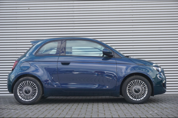 Fiat 500E Icon 42 kWh GROTE ACCU | NAVI | CLIMA | CRUISE | 2000 SUBSIDIE!