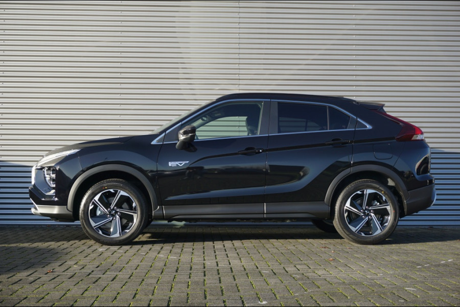 Mitsubishi Eclipse Cross 2.4 PHEV Intense+ AUTOMAAT | NAVI | CAMERA | € 3.750 KORTING!!