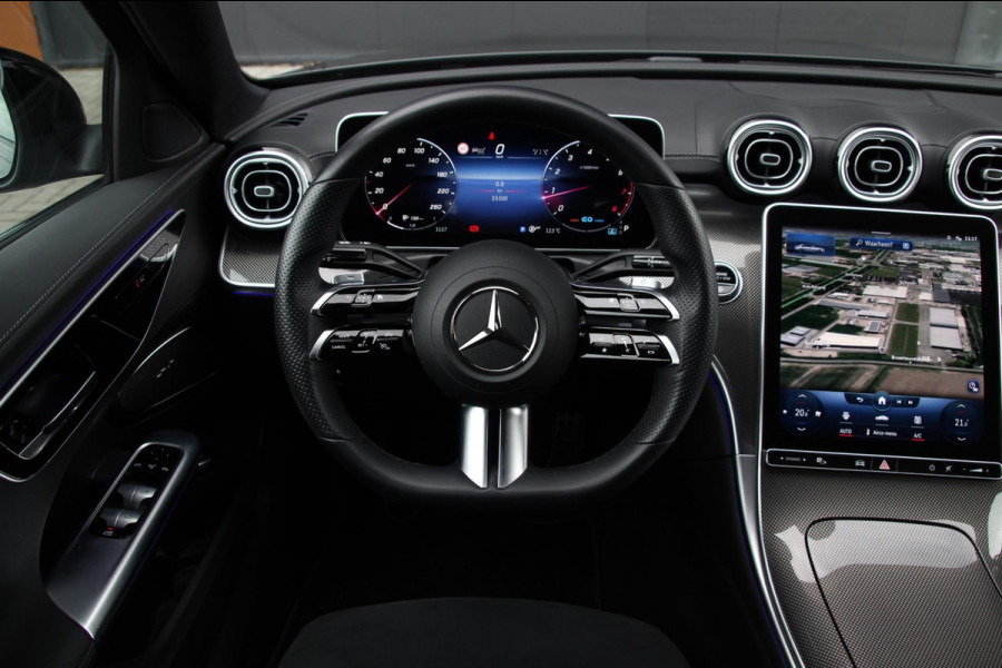 Mercedes-Benz C-Klasse 180 AMG Line | Trekhaak | Distronic | Sfeerverlicht.