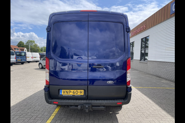 Ford Transit 350 2.2 TDCI 125pk L3H2 Trend / rijklaar € 15.950 ex btw / blauw metallic / airco / cruise control / trekhaak 2800 kg !