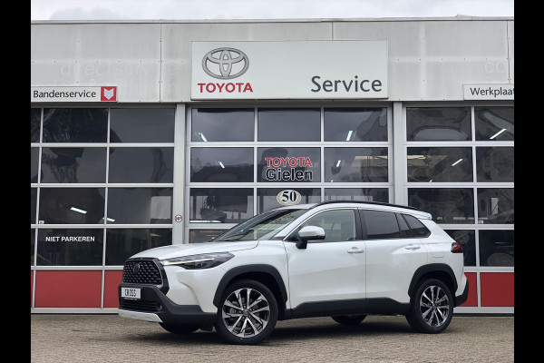 Toyota Corolla Cross 2.0 Hybrid First Edition | Parelmoer wit, Navigatie, Dodehoekherkenning, Parkeersensoren, Stoel + Stuurverwarming