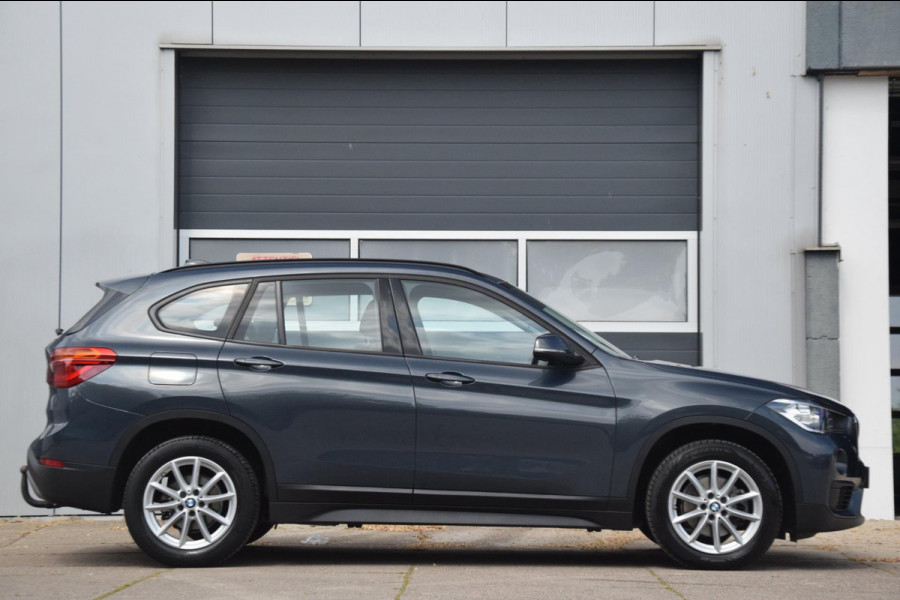 BMW X1 SDrive18i TREKHAAK/NAVIGATIE/CRUISE CONTROL