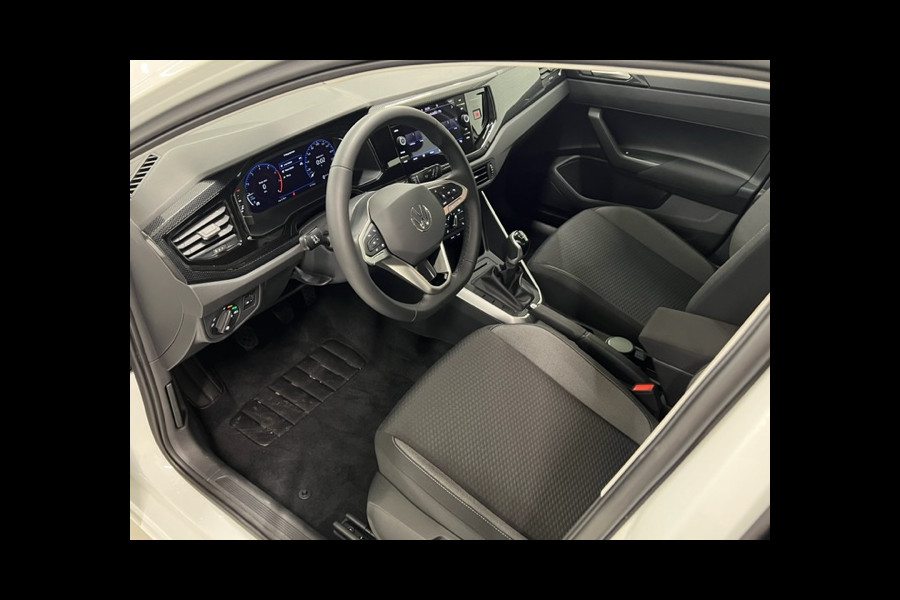 Volkswagen Polo 1.0 TSI Life CarPlay, DAB, Stoelverwarming, Lane assist, Front assist Virtual cockpit, Speed limiter