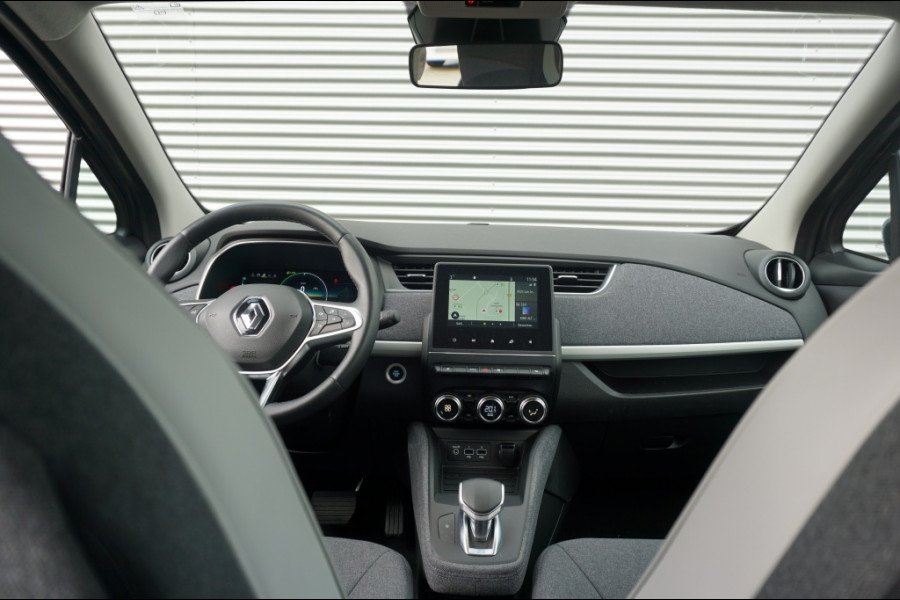 Renault ZOE R110 50KWh NAVI | FULL-LED | PDC V+A | CAMERA | € 2000 SUBSIDIE!