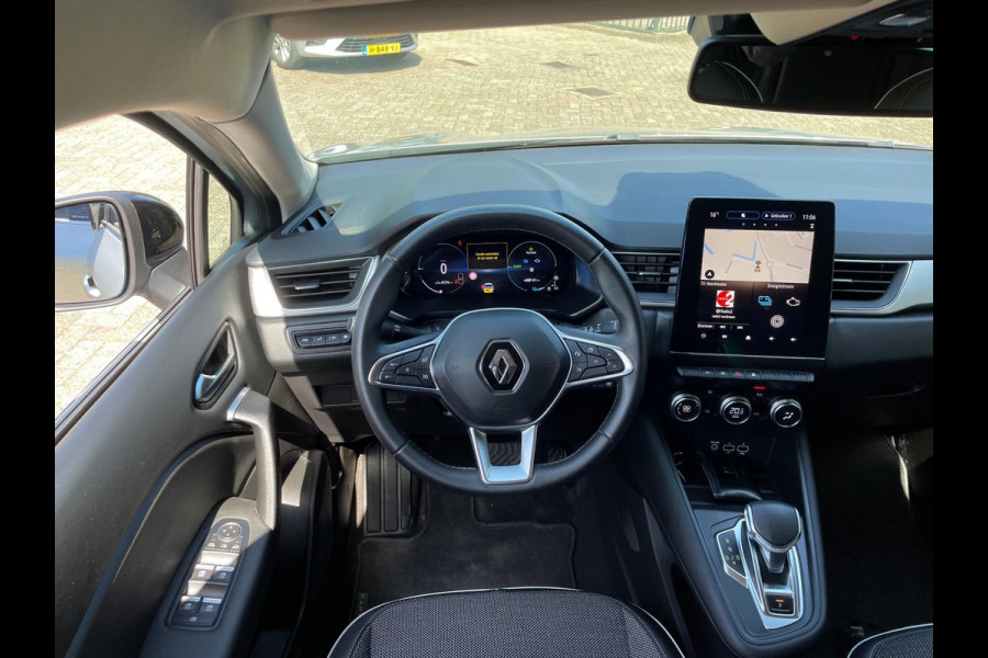 Renault Captur 1.6 E-Tech Plug-in Hybrid 160 Intens Groot Navi / P-sensor & camera / Clima / Full LED