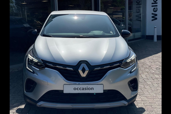 Renault Captur 1.6 E-Tech Plug-in Hybrid 160 Intens Groot Navi / P-sensor & camera / Clima / Full LED