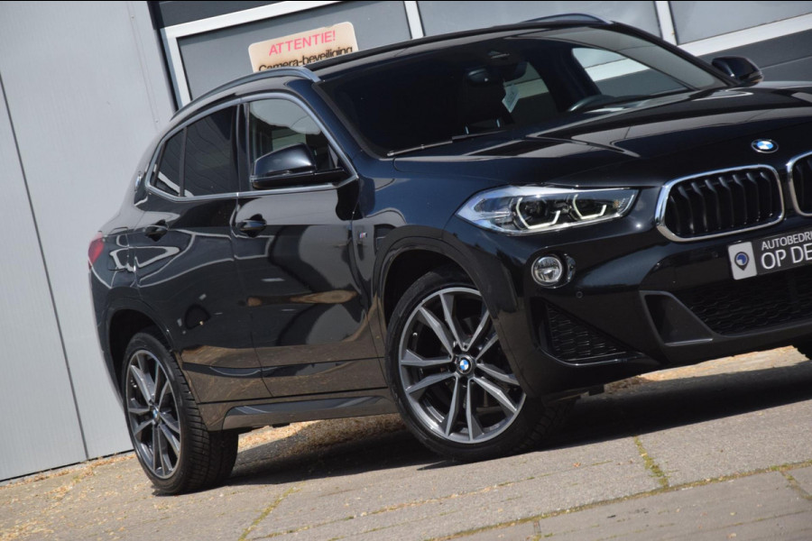 BMW X2 SDrive18i M Sport LEER / PANORAMA / NAVI / CRUISE / PDC VOOR + ACHTER