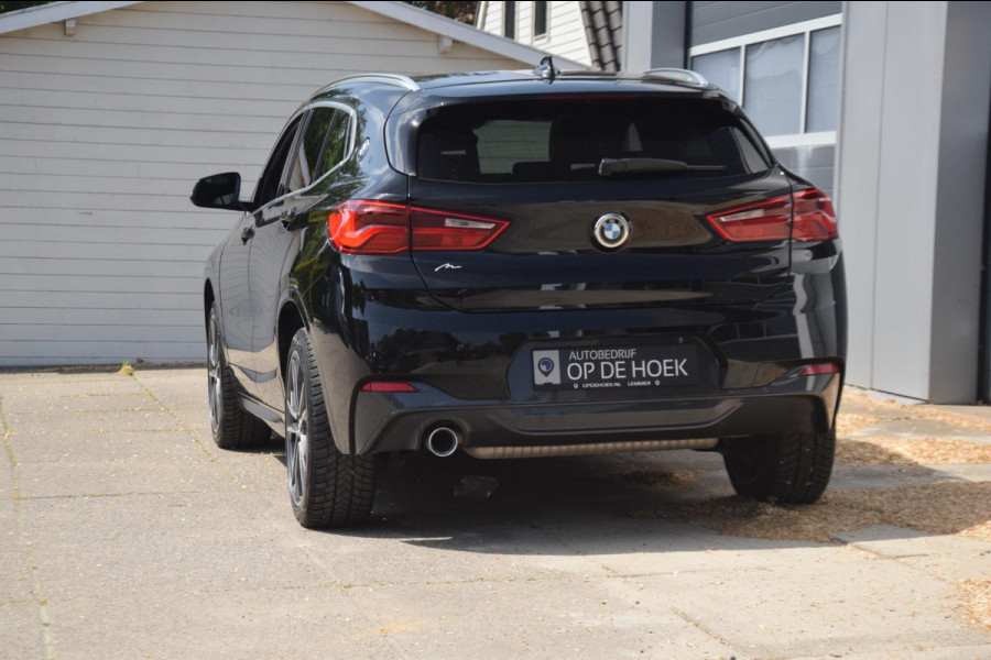 BMW X2 SDrive18i M Sport LEER / PANORAMA / NAVI / CRUISE / PDC VOOR + ACHTER