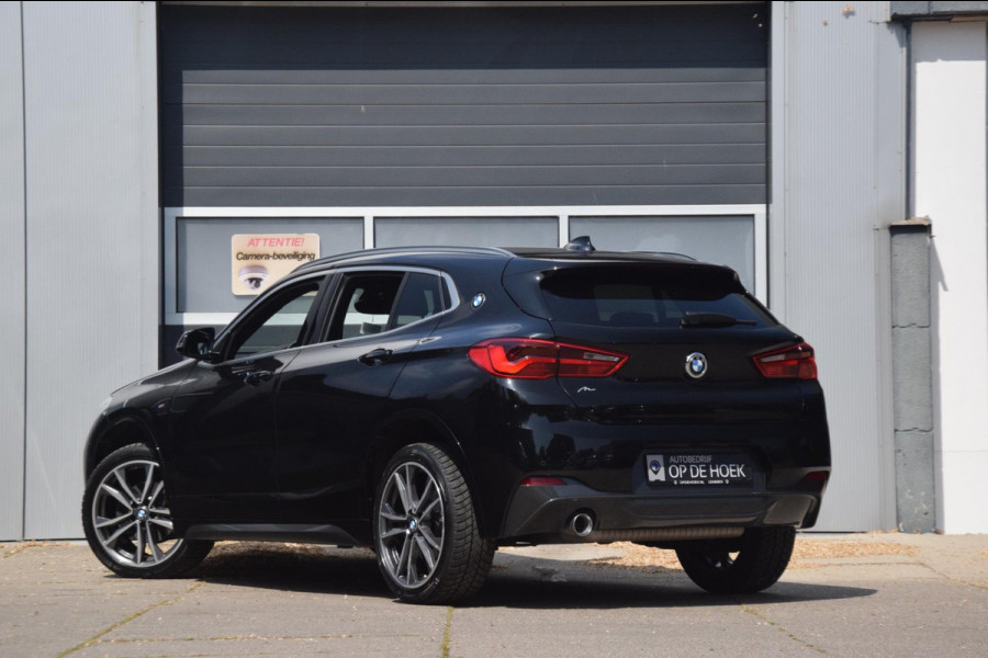 BMW X2 SDrive18i M Sport LEER / PANORAMA / NAVI / CRUISE / PDC VOOR + ACHTER