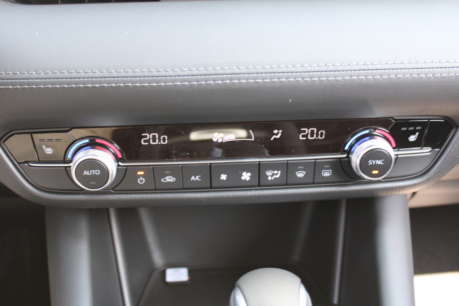 Mazda 6 Sportbreak 2.0 SkyActiv-G 6AT 165PK Centre-Line | BTW Auto | Navi | 17" LM | Airco | Cruise | Head-up display | Automaat |