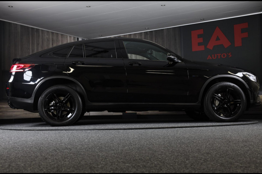 Mercedes-Benz GLC Coupé 300e 4MATIC Business AMG / Digital Cockpit / ACC / Lane Assist / Burmester / Open Dak / Led / 19 In