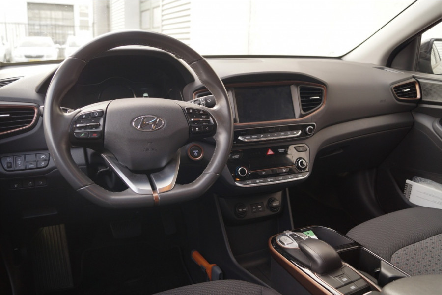 Hyundai IONIQ Comfort EV Limited Automaat -SUBSIDIE-NAVI-ECC-PDC-