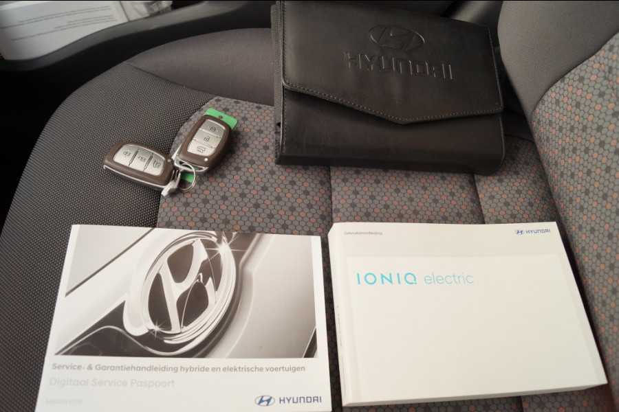 Hyundai IONIQ Comfort EV Limited Automaat -SUBSIDIE-NAVI-ECC-PDC-