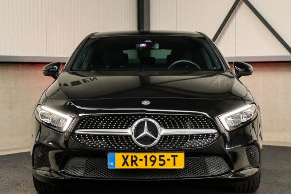 Mercedes-Benz A-Klasse 200 Launch Sport Edition AMG 7G Automaat 163pk Dealer|Widescreen|LED|Leder|NAVI|Lane|Carbon|18inch|Trekhaak