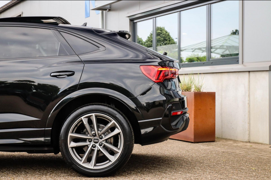 Audi Q3 Sportback 45 TFSI e S Line Edition 245pk S-Tronic 1e Eig|DLR|Panoramadak|Virtual Cockpit|LED Matrix|Leder|ACC|Camera|Black