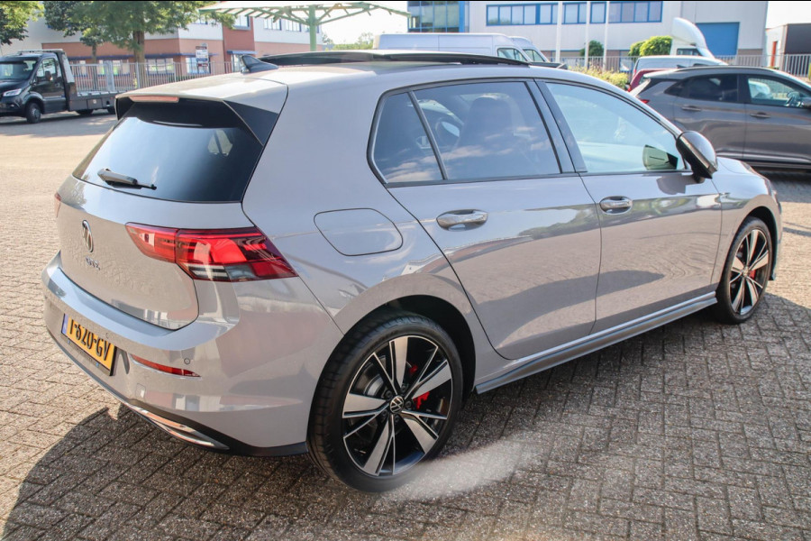 Volkswagen Golf 1.4 TSI PHEV GTE 245pk DSG 1e Eig|DLR|Panoramadak|Virtual Cockpit|IQ Light LED|Kuipstoelen|NAVI|CarPlay|ACC|18inch